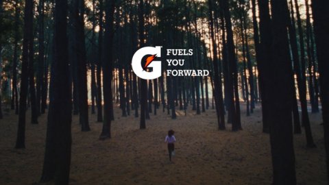 Springtime presenta la nueva campaña regional de PepsiCo “Gatorade vs. Agua”