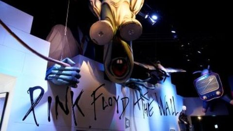 Avant premiere de The Pink Floyd Exhibition their mortal remains