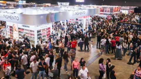 Cuatro Coronas reafirma su liderazgo en la industria beauty con Pigmento Fest