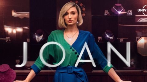 Universal+ estrena Joan con Sophie Turner