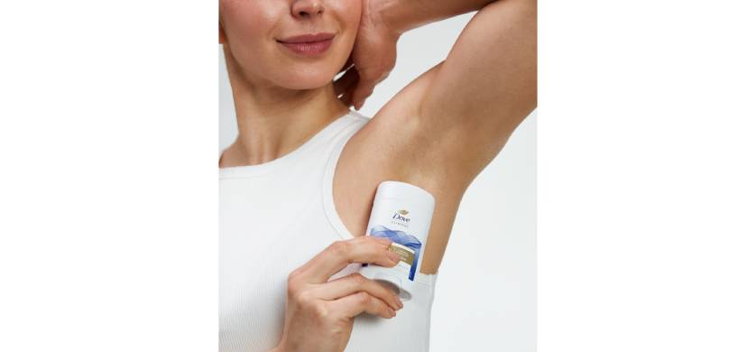 Dove sacó al mercado en Chile su nuevo Dove Clinical en crema ligera