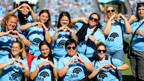 Super Media y Banco Macro estuvieron juntos en una campaña por el Día de la Maternidad