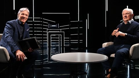 Fernando Niembro conversa de una y al pie con Marcelo Grandio