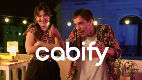 “Juntadita”, la nueva campaña de Cabify creada por The Juju para fin de año
