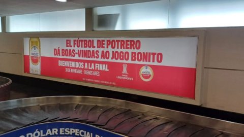 Ingenioso mensaje de Amstel y Don frente a la final de la Copa Libertadores