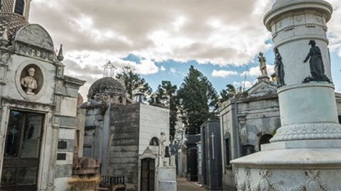 ‘Historias de fantasmas’, una travesía que revela los secretos ocultos de Buenos Aires