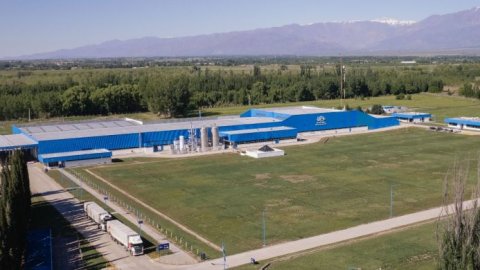 Eco de los Andes festeja sus 30 años abriendo las puertas de su planta en Tunuyán