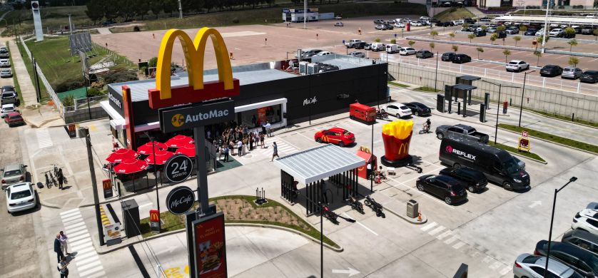 McDonald's sigue creciendo en Argentina: abre su local N°227, en Bahía Blanca