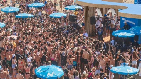 Movistar inauguró su temporada de verano con LIT killah en Mar del Plata