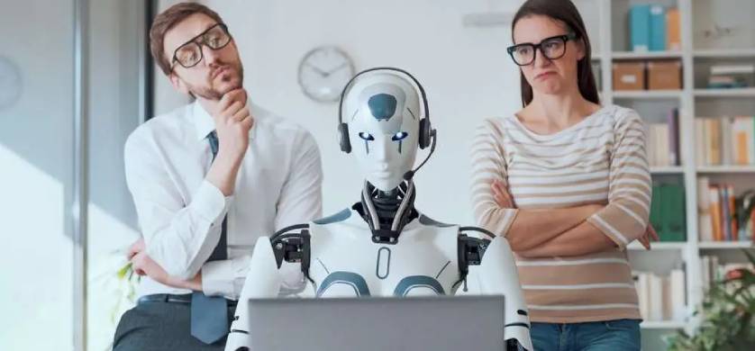 IA y mercado laboral: brechas de género y edad, según estudio de Randstad