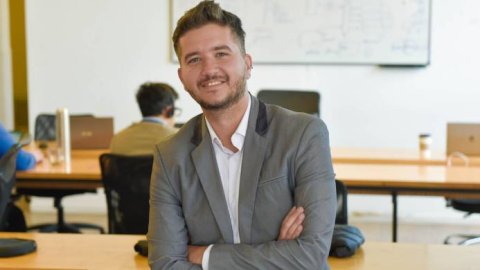 Cuatro tendencias que transformarán el sector de la salud en 2025, según Streambe