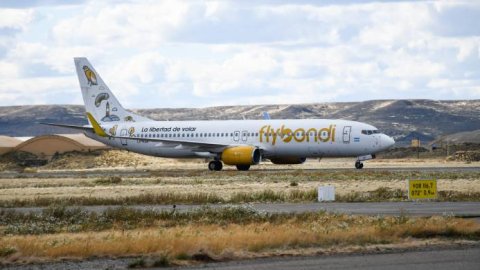 Flybondi inauguró sus vuelos a Río Gallegos