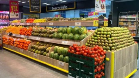 El programa de Supermercados Cencosud superó los 790.000 kilos de productos donados durante 2024