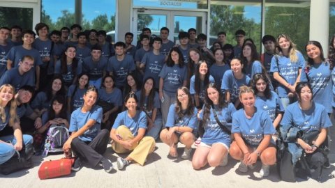 Programas de verano: un primer paso al mundo laboral para las nuevas generaciones