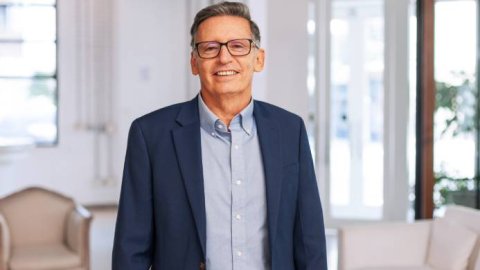 ágora nombra a Guillermo de la Torre como Director General en Colombia