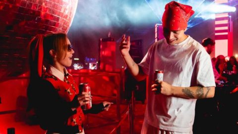 Más de 60 mil personas pasaron por el Beer Garden de Budweiser en Lollapalooza 2025