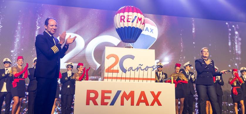 Más de 3.500 personas participaron en la convención 2025 de RE/MAX Argentina y Uruguay