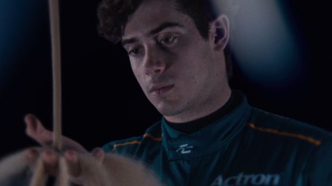 “Carrera contra el tiempo”, lo nuevo de The Juju para Actron Rápida Acción con Colapinto