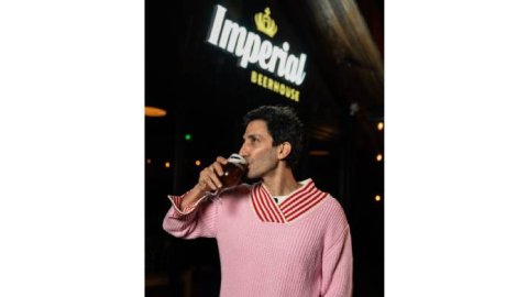 Imperial lanzó campaña con Juan Minujín y renueva su identidad visual