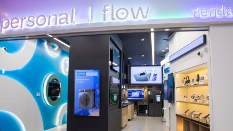 Personal y Flow inauguran su nuevo modelo de tienda retail