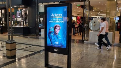 Una campaña de Actron invadió los centros comerciales