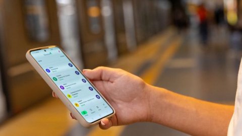 Emova presenta una App para mejorar la experiencia de viaje de sus usuarios