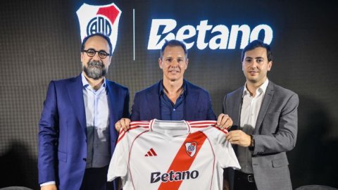 Betano se convierte en main sponsor de River Plate
