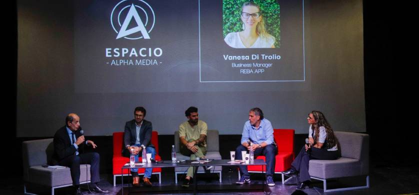 Alpha Media inauguró su nuevo espacio de debate con un encuentro sobre finanzas y tecnología