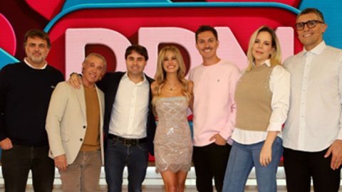 Mariana Fabbiani celebró 10 años al frente de "DDM"  