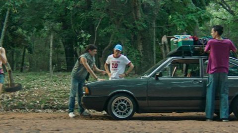 Cabify y The Juju lanzan “Si vas, es mejor”, una campaña sobre encuentros y movilidad