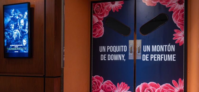 Downy llegó a los cines junto a Flix Media para perfumar la experiencia en el cine