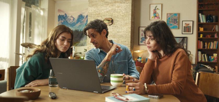 Con Agustín Rada, Flow presenta su nueva campaña para el plan Flow+