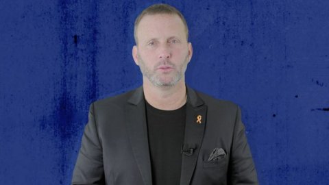 Hernán Feler se suma a DNEWS con “Alzar la voz”