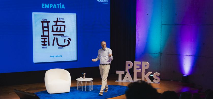 Pepsodent lanza nueva línea Expert con la primera edición de PepTalks