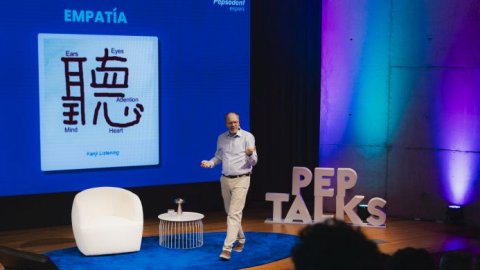 Pepsodent lanza nueva línea Expert con la primera edición de PepTalks