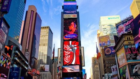 La UBA lanza tres diplomaturas en publicidad exterior