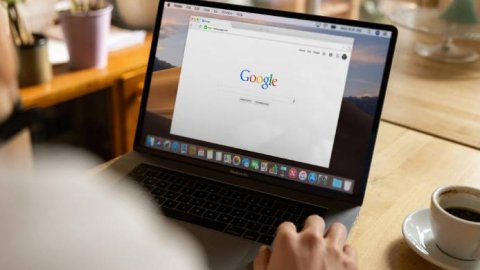 Google asegura que la IA impulsa más consultas y clics de mayor calidad