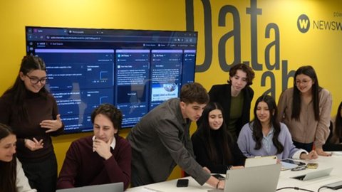 UADE presenta “PR data lab”, su laboratorio académico en RRPP