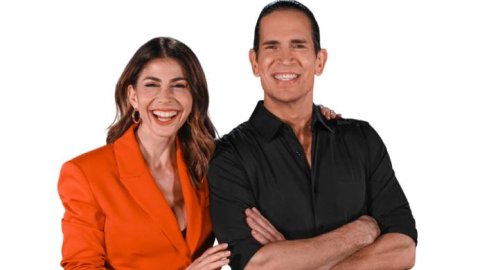 La TV Pública lanza "La Noche es Nuestra" con Diego Ramos y Majo Martínez