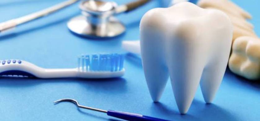 Pepsodent presenta nueva línea para el cuidado de las encías en el Mes del Dentista
