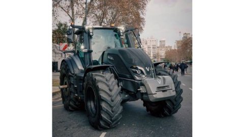 Valtra presenta sus soluciones de innovación en el Congreso CREA 2025