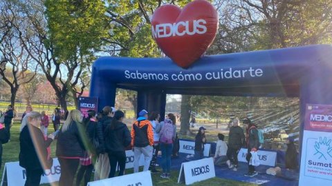 Medicus renueva su compromiso en la Caminata Avon con su Estación de RCP