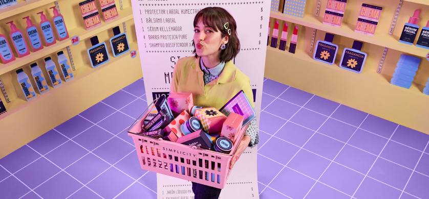 Simplicity presenta su nueva campaña junto a Febrero Made