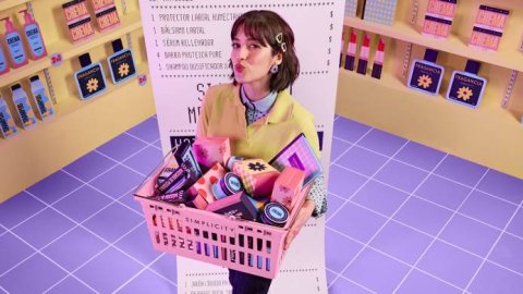Simplicity presenta su nueva campaña junto a Febrero Made