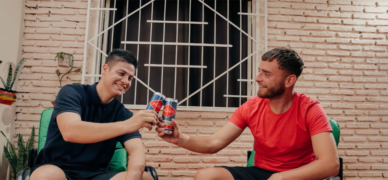“Orgullosamente paraguaya”, la nueva campaña  de Oniria/TBWA para Pilsen