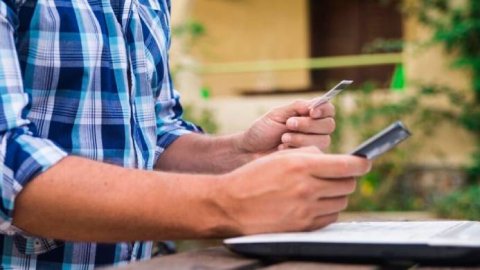 Colombia implementa Bre-B, su nuevo sistema de pagos inmediatos