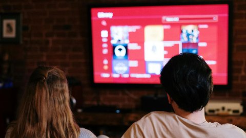 La TV celebra su día: el medio lidera el entretenimiento y la información en los hogares