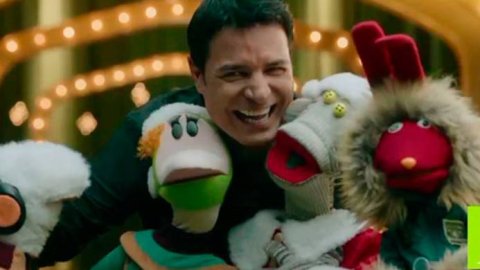 Falabella Chile lanza su campaña de Navidad 2025, desarrollada junto a DYU