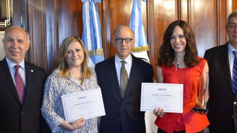 ADEPA y la Corte Suprema entregaron los premios al Periodismo Judicial