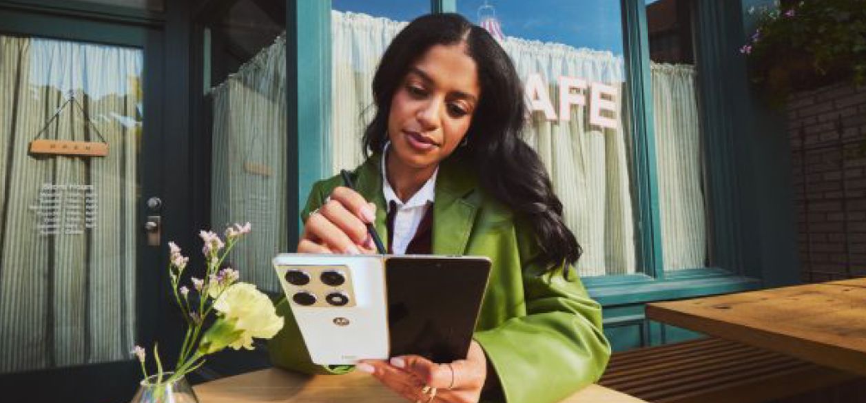 Motorola presenta nuevos dispositivos e innovaciones basadas en IA en Lenovo Tech World 2026